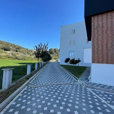 Cozy Nest By The Sea 아파트 *