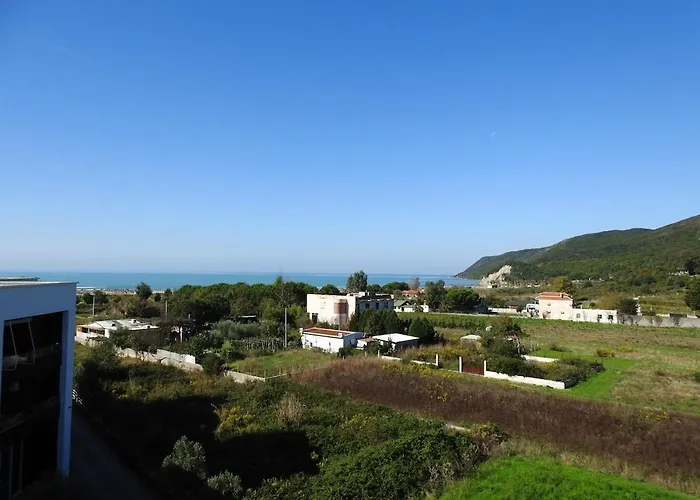 Cozy Nest By The Sea Apartamento