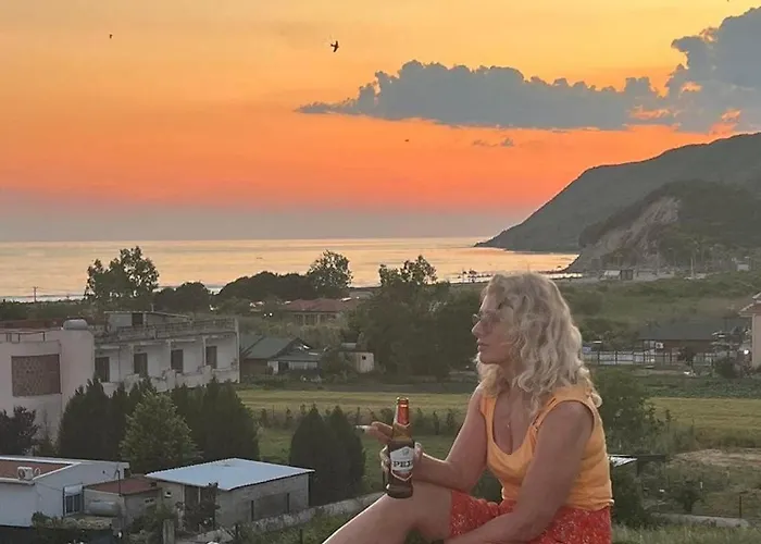 Cozy Nest By The Sea Draç